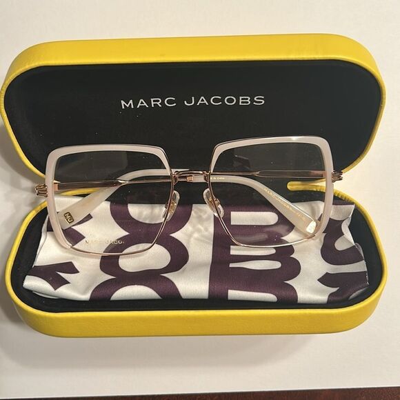 Marc Jacob Gold tone/White Sunglasses.New Without Tag - Picture 9 of 9